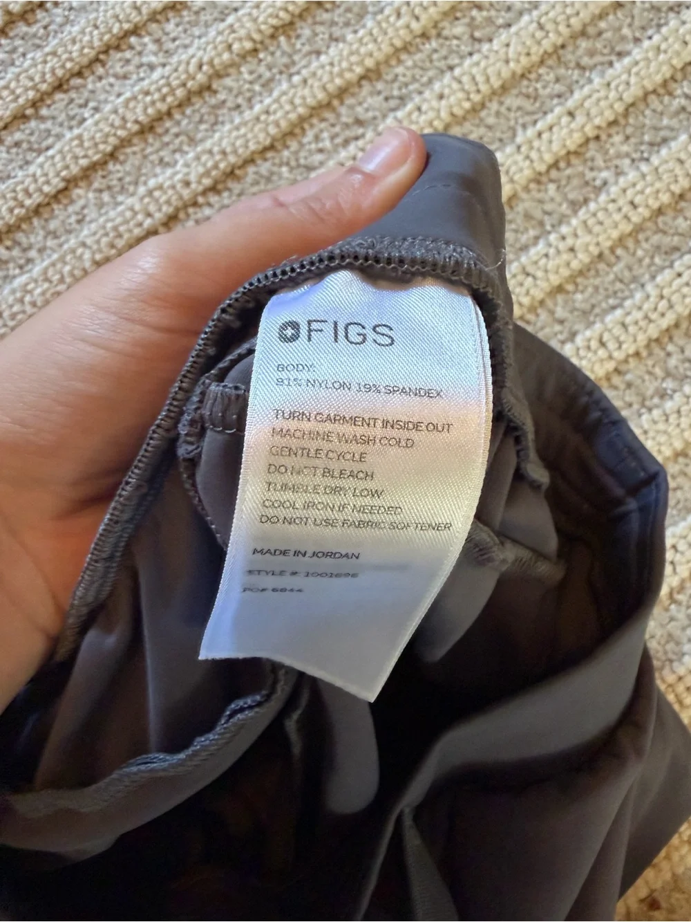 Figs FORMX Charcoal Men's Norris Straight leg scrub pants medium short